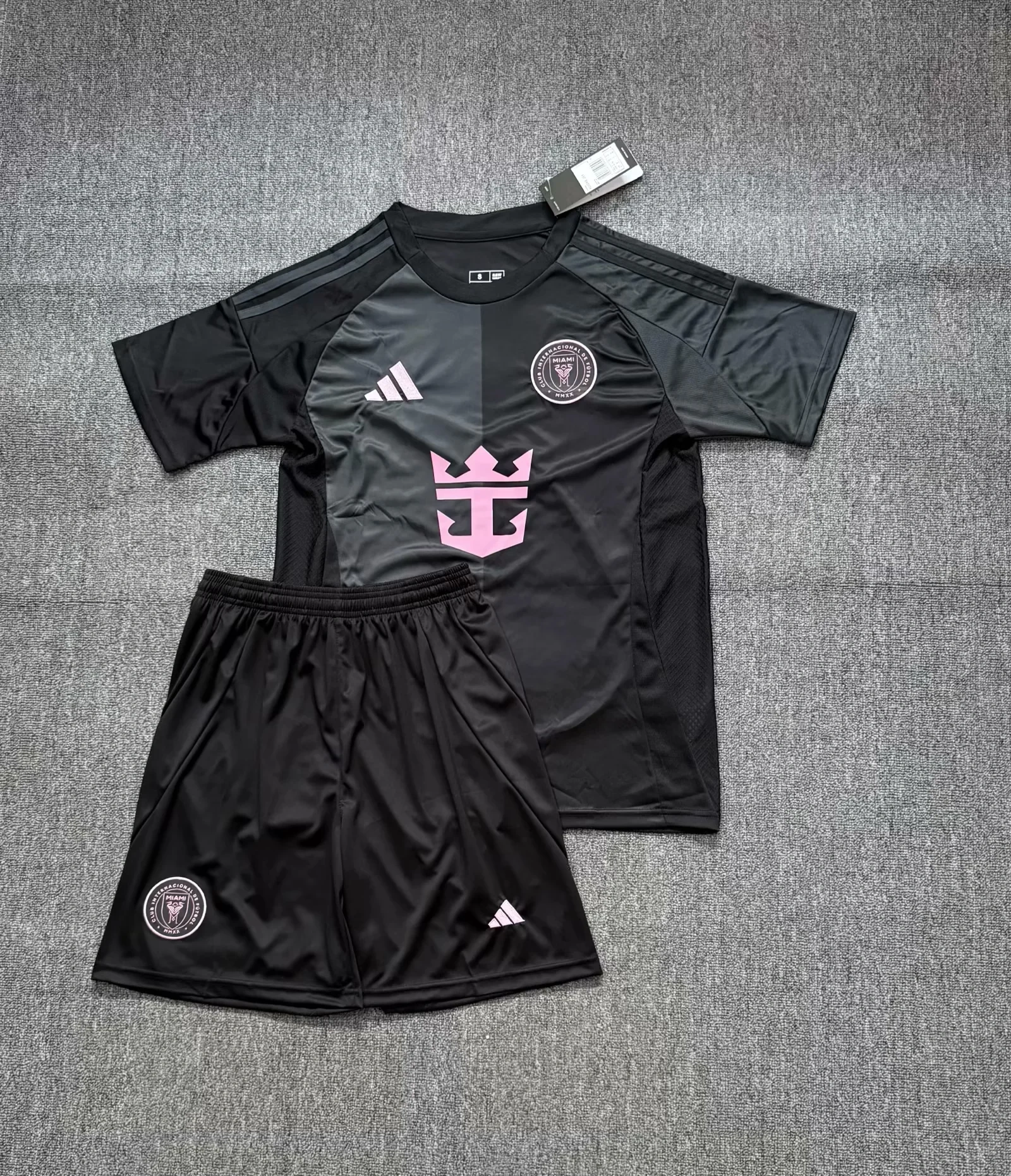 Miami  Adult  Kit 2025-2026  Hone Away Soccer Jersey