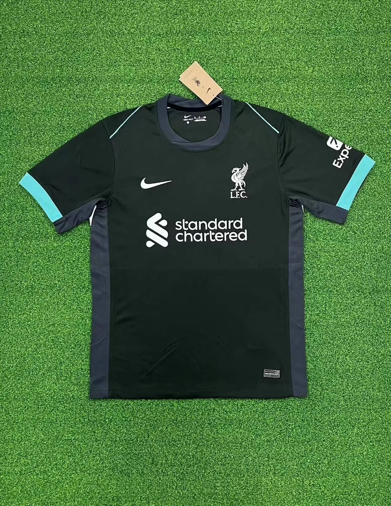 Thai version shirt 2425 Liverpool Home Away Third Away soccer jersey