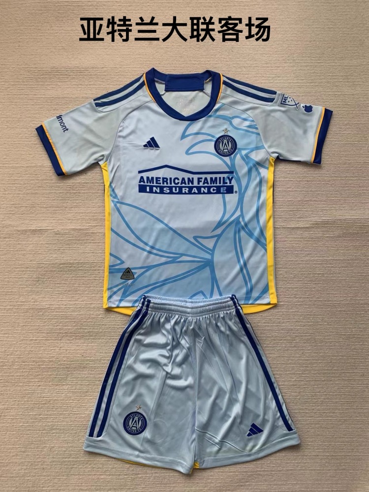 Adult  Atlanta United  Away 24/25  Short-sleeved Soccer Kit