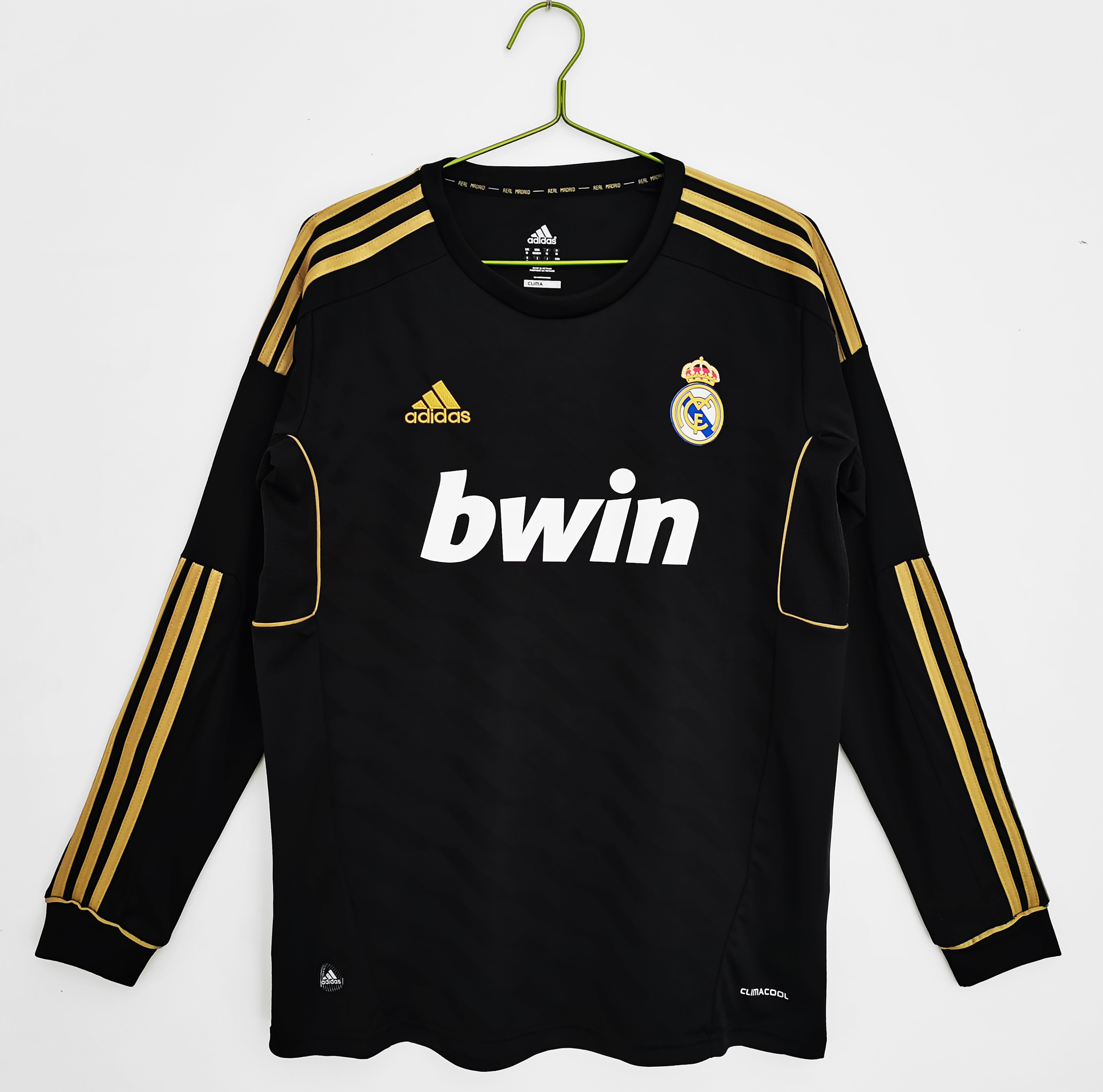 2011 12 Real Madrid Away / Third Jersey | red / black | Long-sleeved | [Retro Edition] | 710