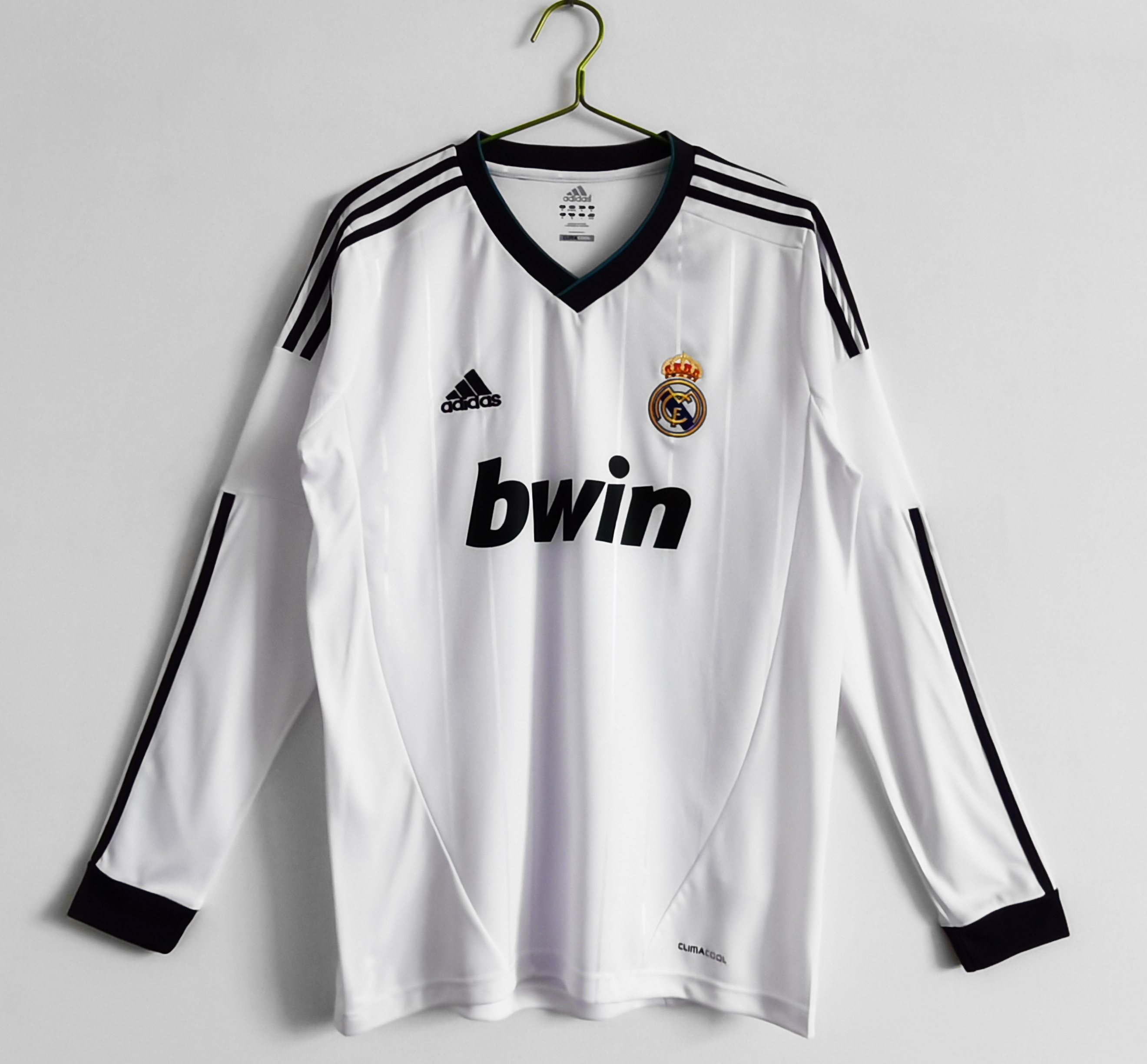 2012 13 Real Madrid Third / Home Jersey | green / white | Long-sleeved | [Retro Edition] | 710