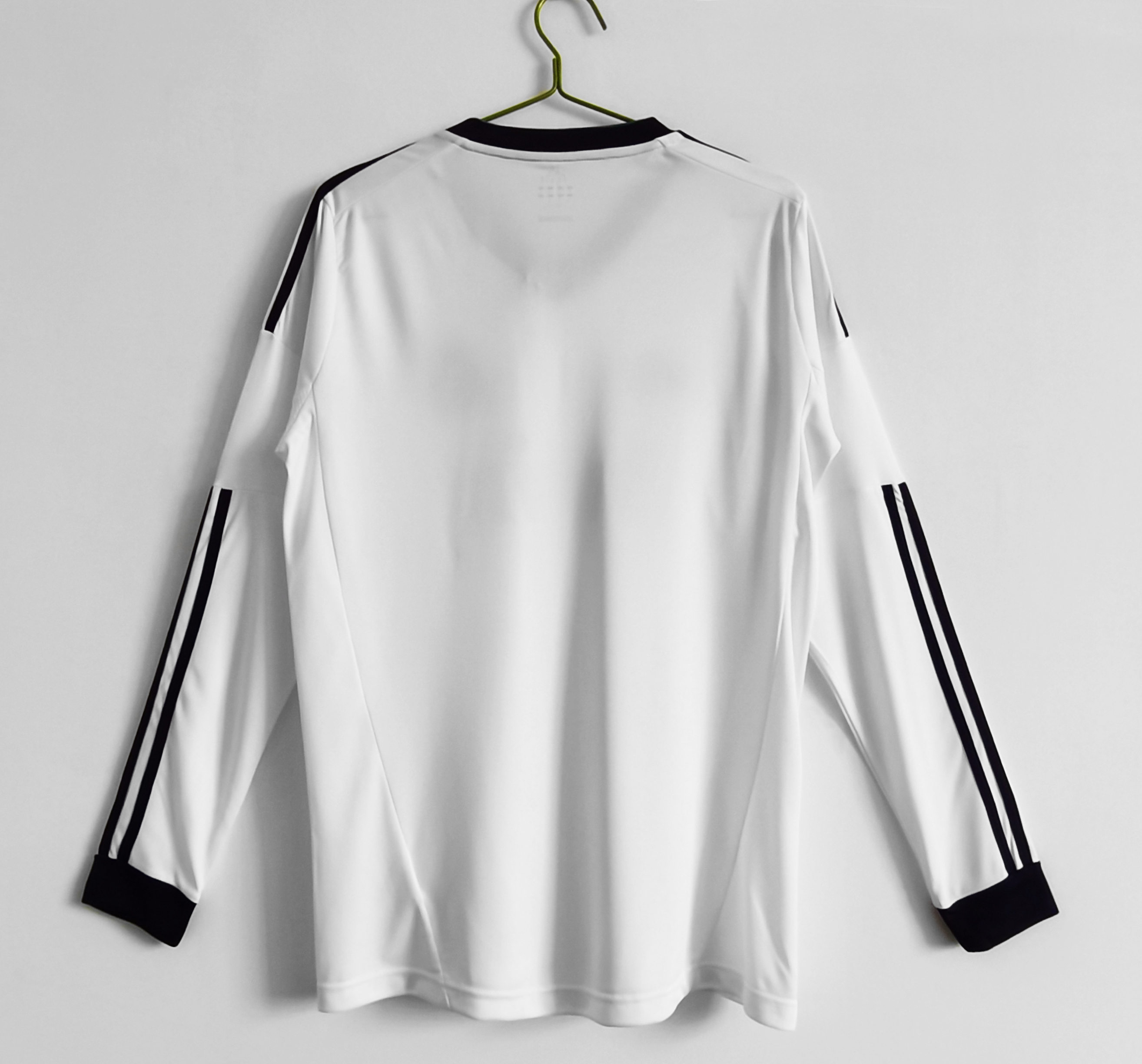 2012 13 Real Madrid Third / Home Jersey | green / white | Long-sleeved | [Retro Edition] | 710