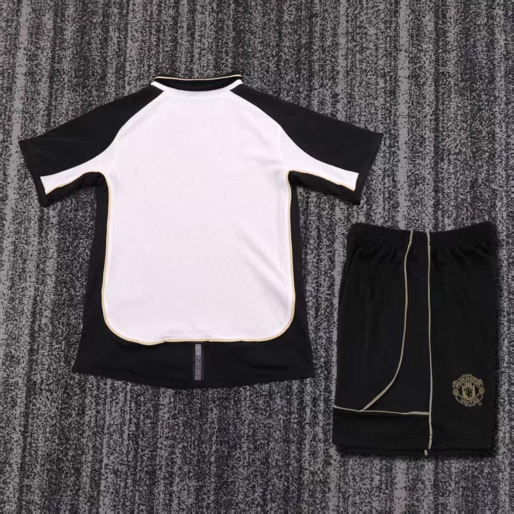 Kids 2001-02 Manchester United Double Jersey | Centenary Edition | short-sleeved | retro version