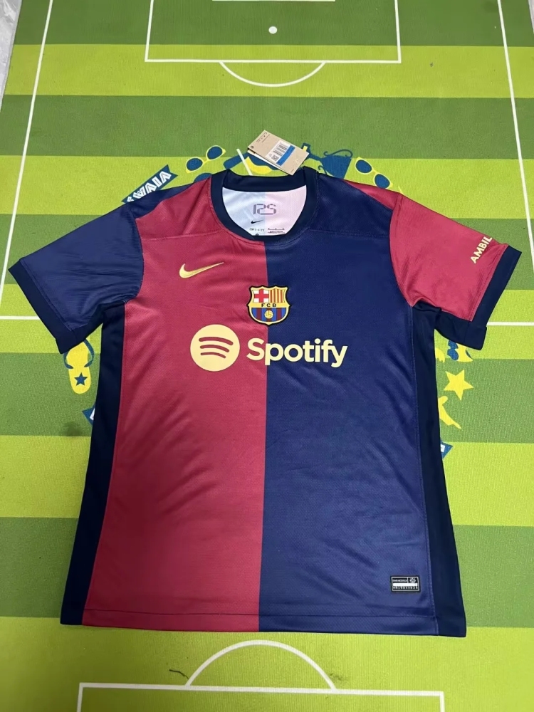 Fc Barcelona  Training clothes Thai version