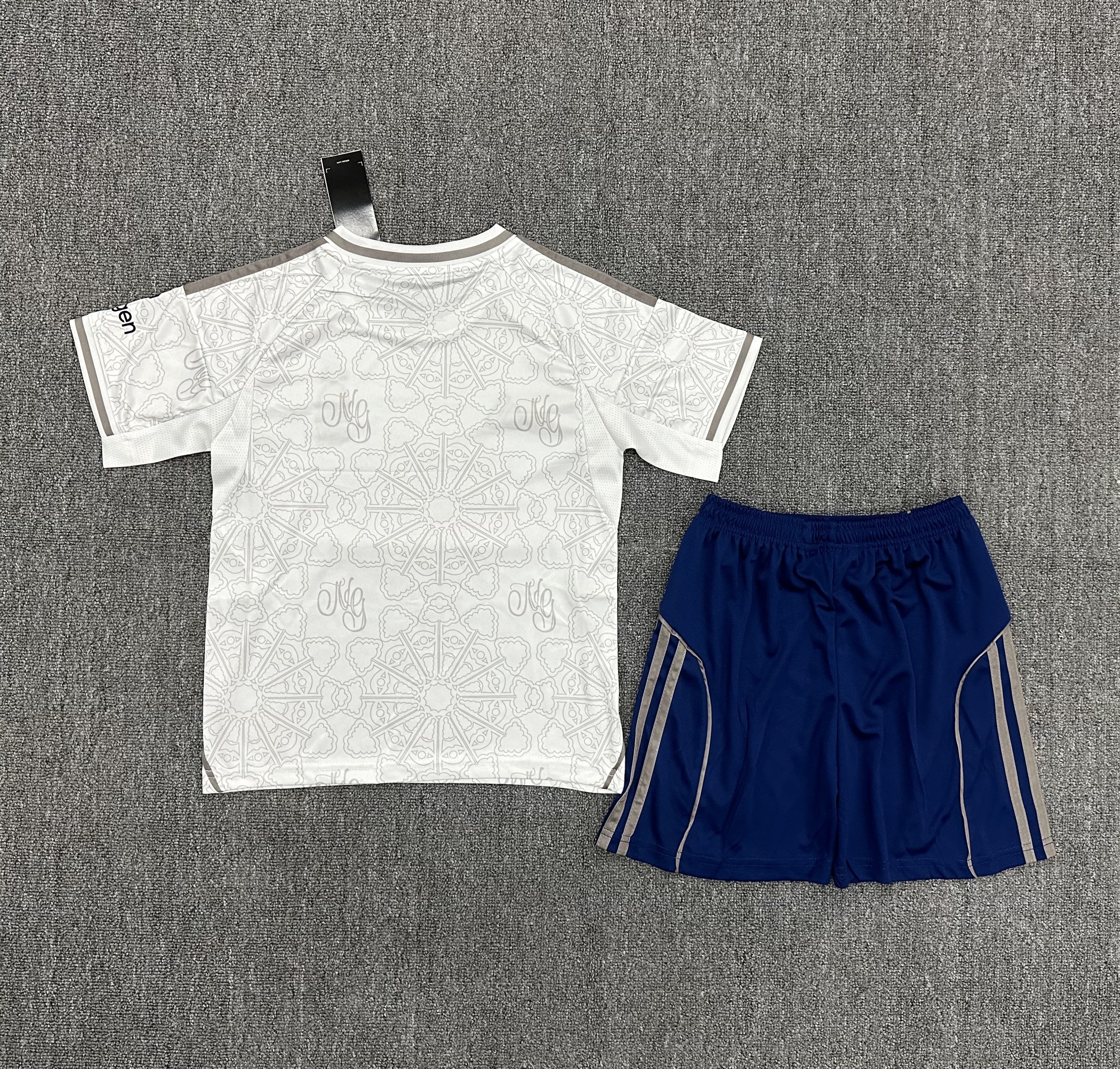 Kids 25 26 Nottingham Forest Home / Away Soccer Jersey | short-sleeved | 507