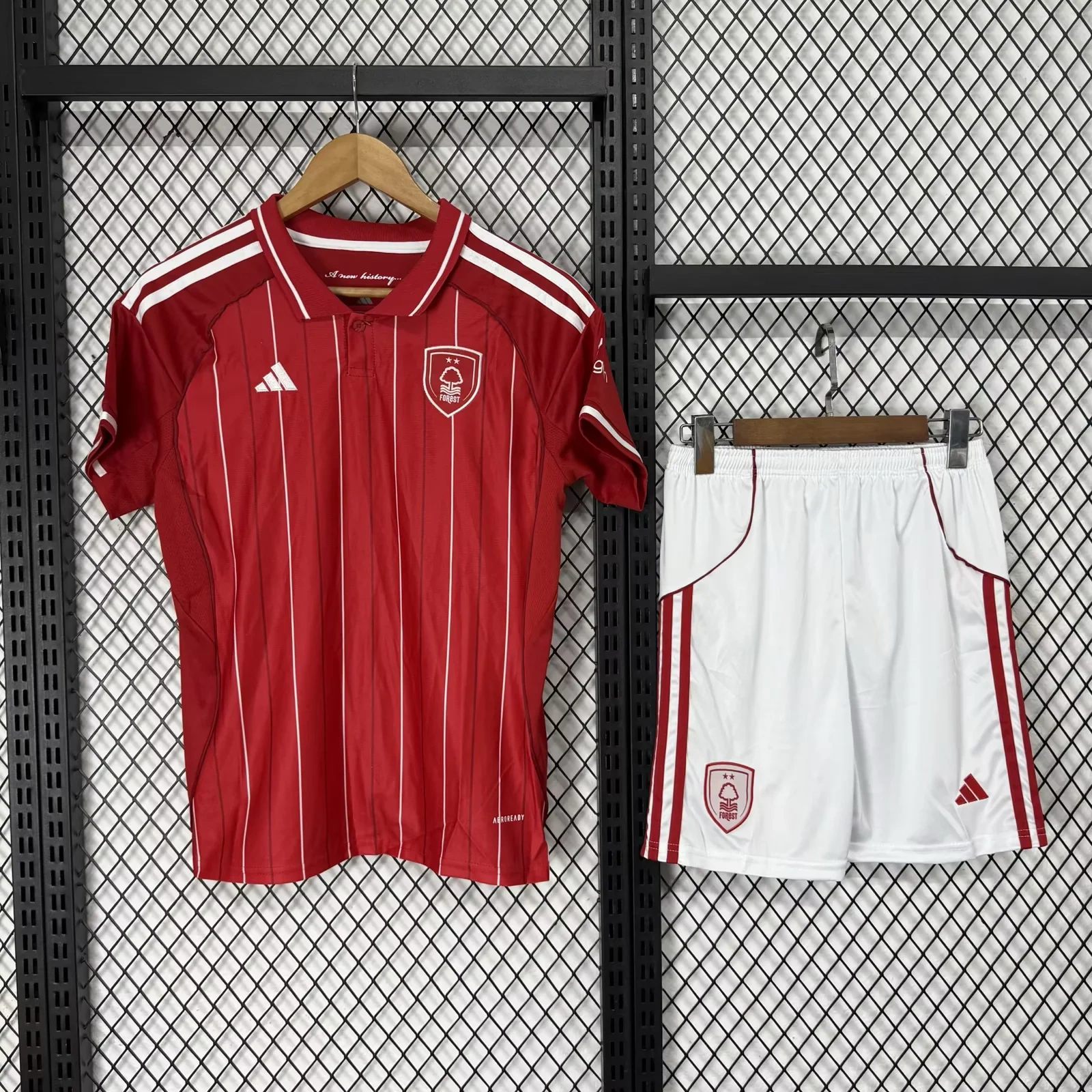 Kids 25 26 Nottingham Forest Home / Away Soccer Jersey | short-sleeved | 507