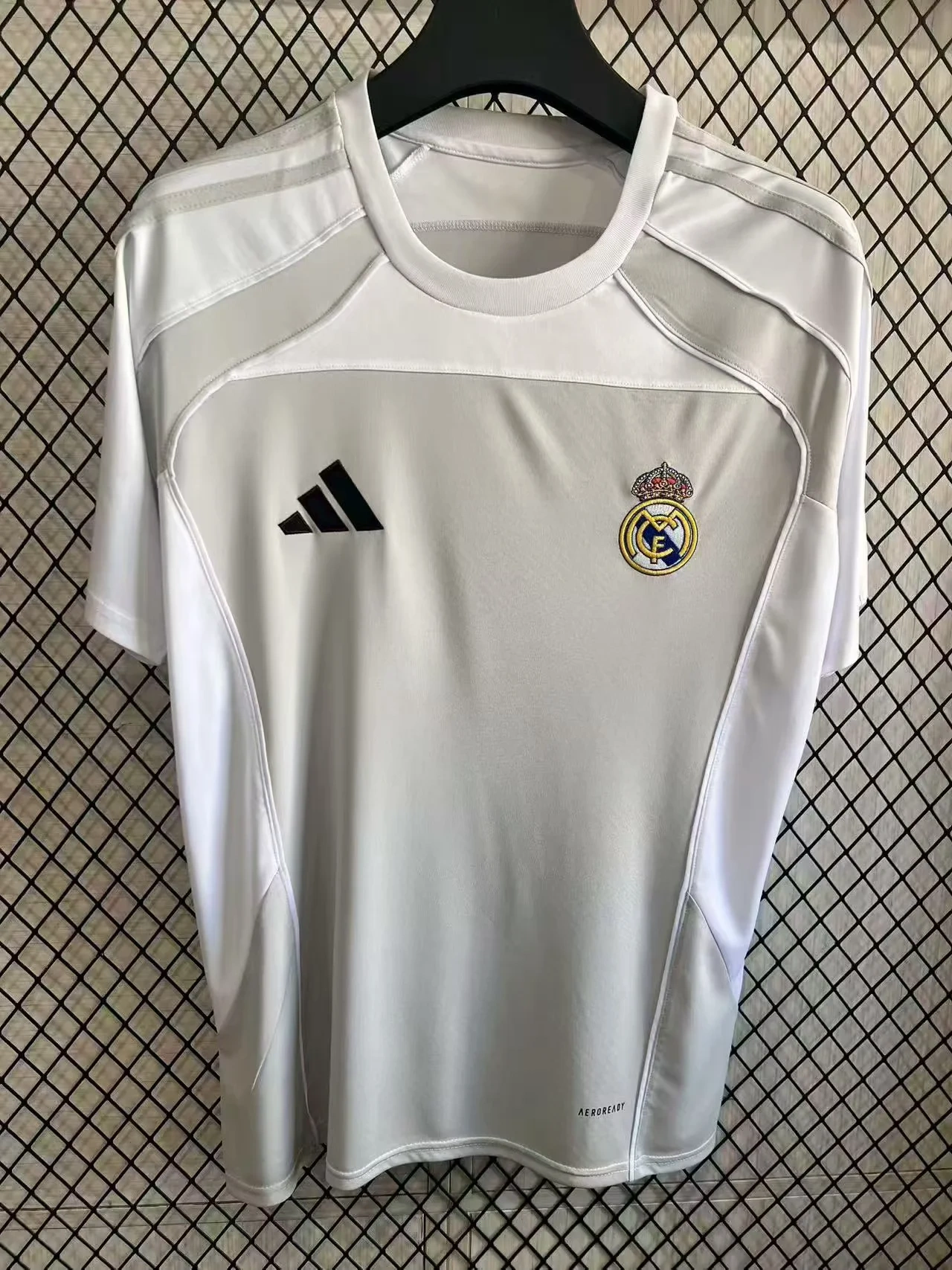 2025-2026  Real Madrid T-Shirt | Special Edition | thai edition | grey | S-4XL | 269