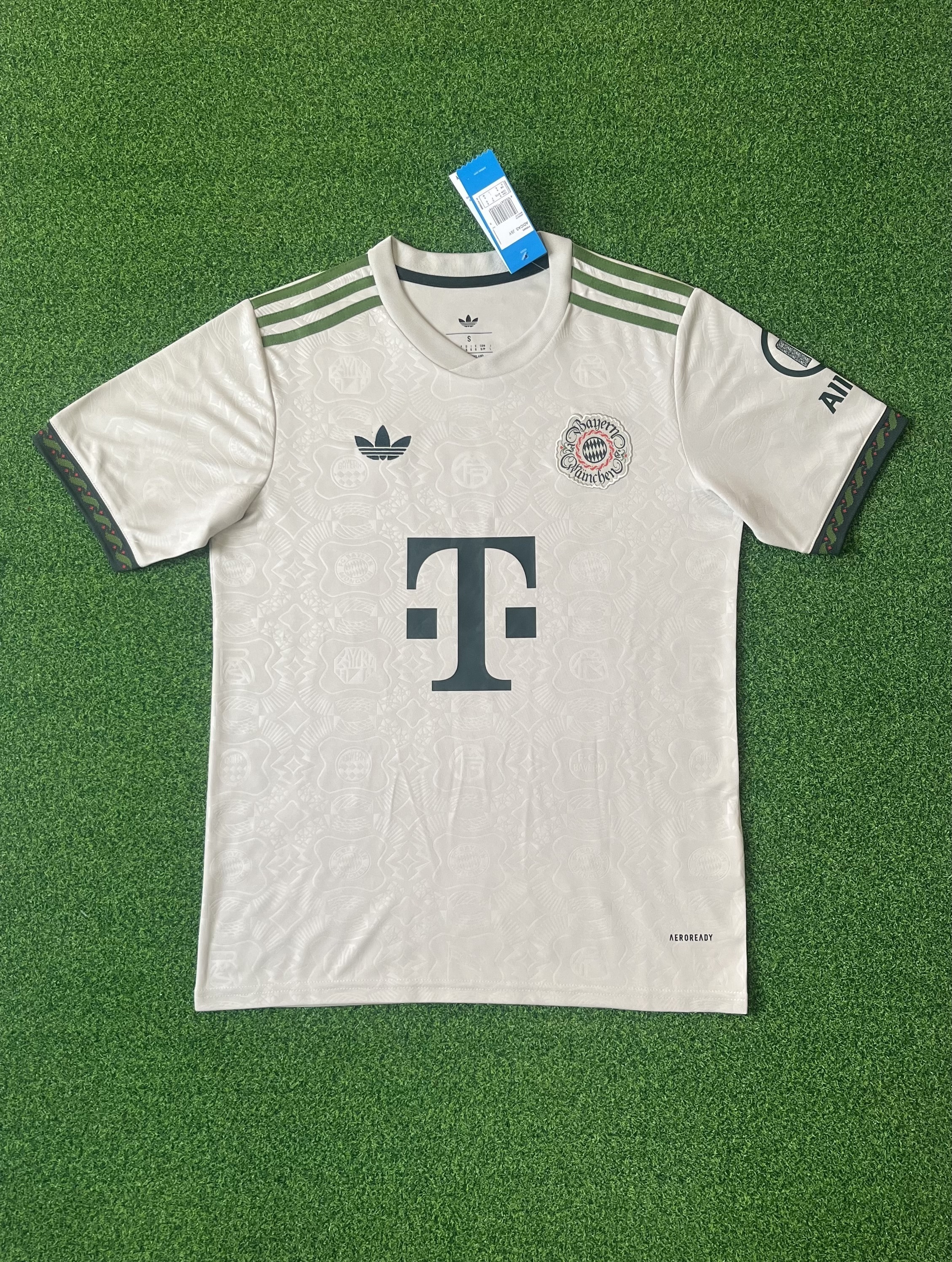 25-26 Bayern  Jersey | thai version | S-4XL | short-sleeved | C269