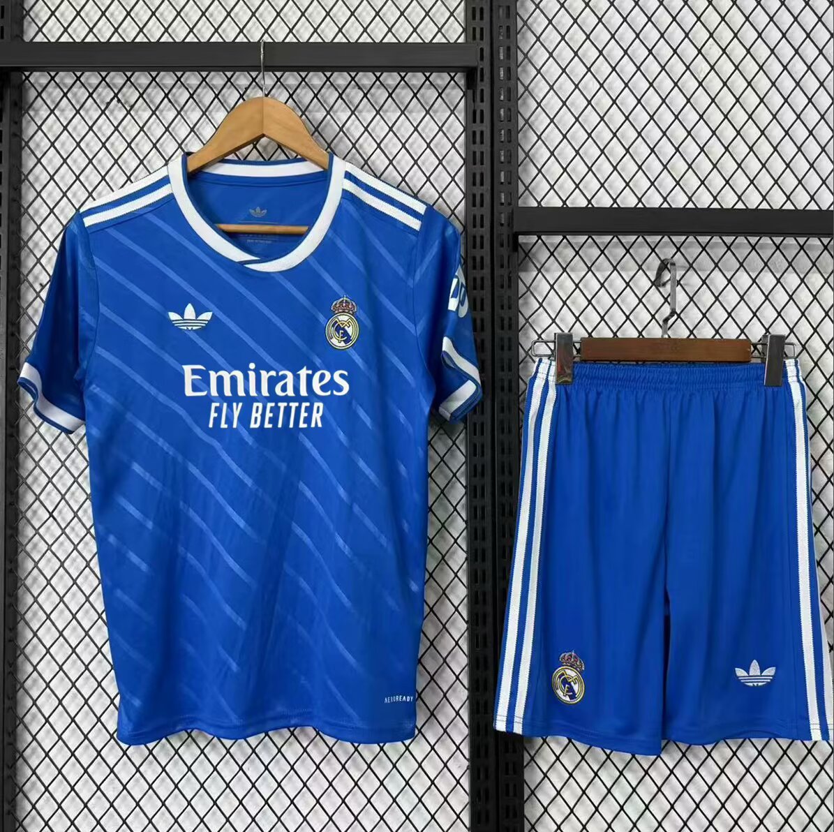 Kids 2526 Real Madrid Third Soccer Jersey | short-sleeved