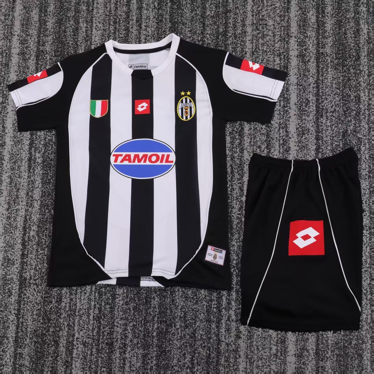 2002-2003    Juventus Retro home gameJersey  short-sleeved | [Retro Edition] |
