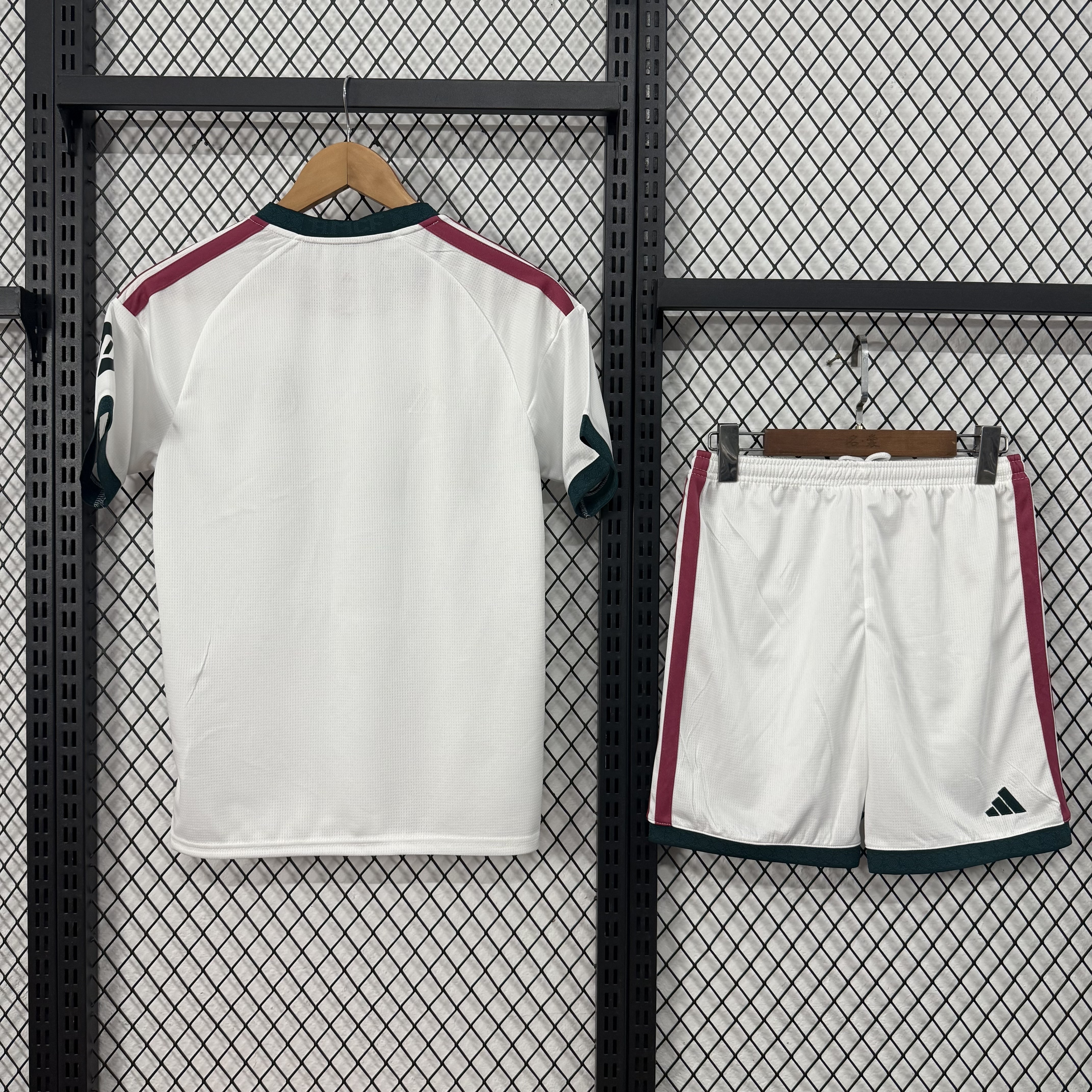 Real Madrid 2026-2027 home  Soccer Jersey Adult
