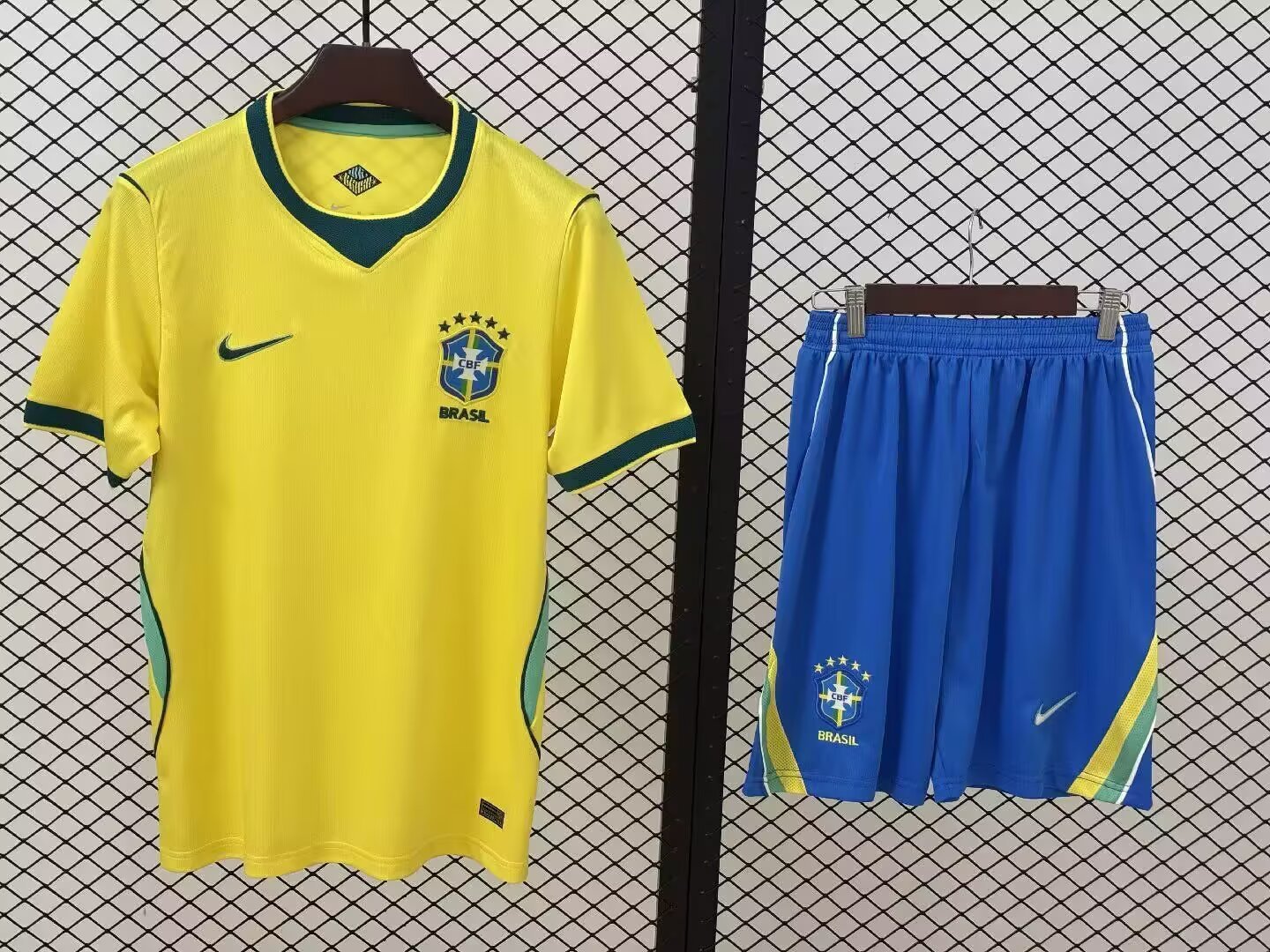 Brazilian home   2026-2027 jersey suit