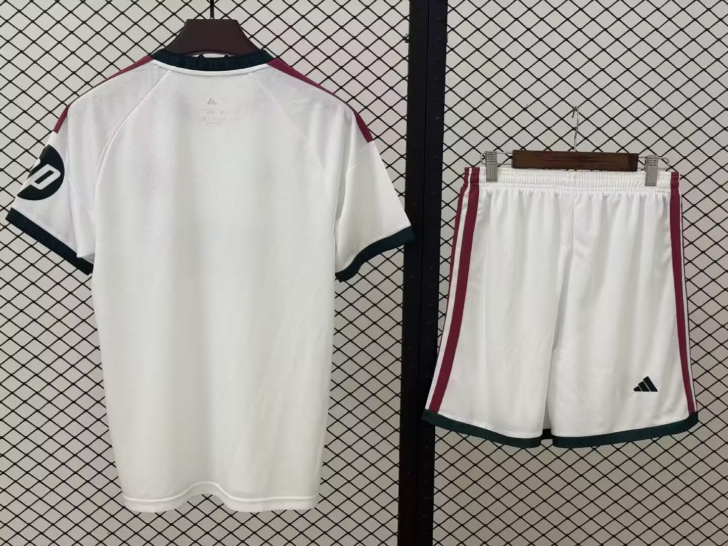 Real Madrid home 2026-2027   jersey suit