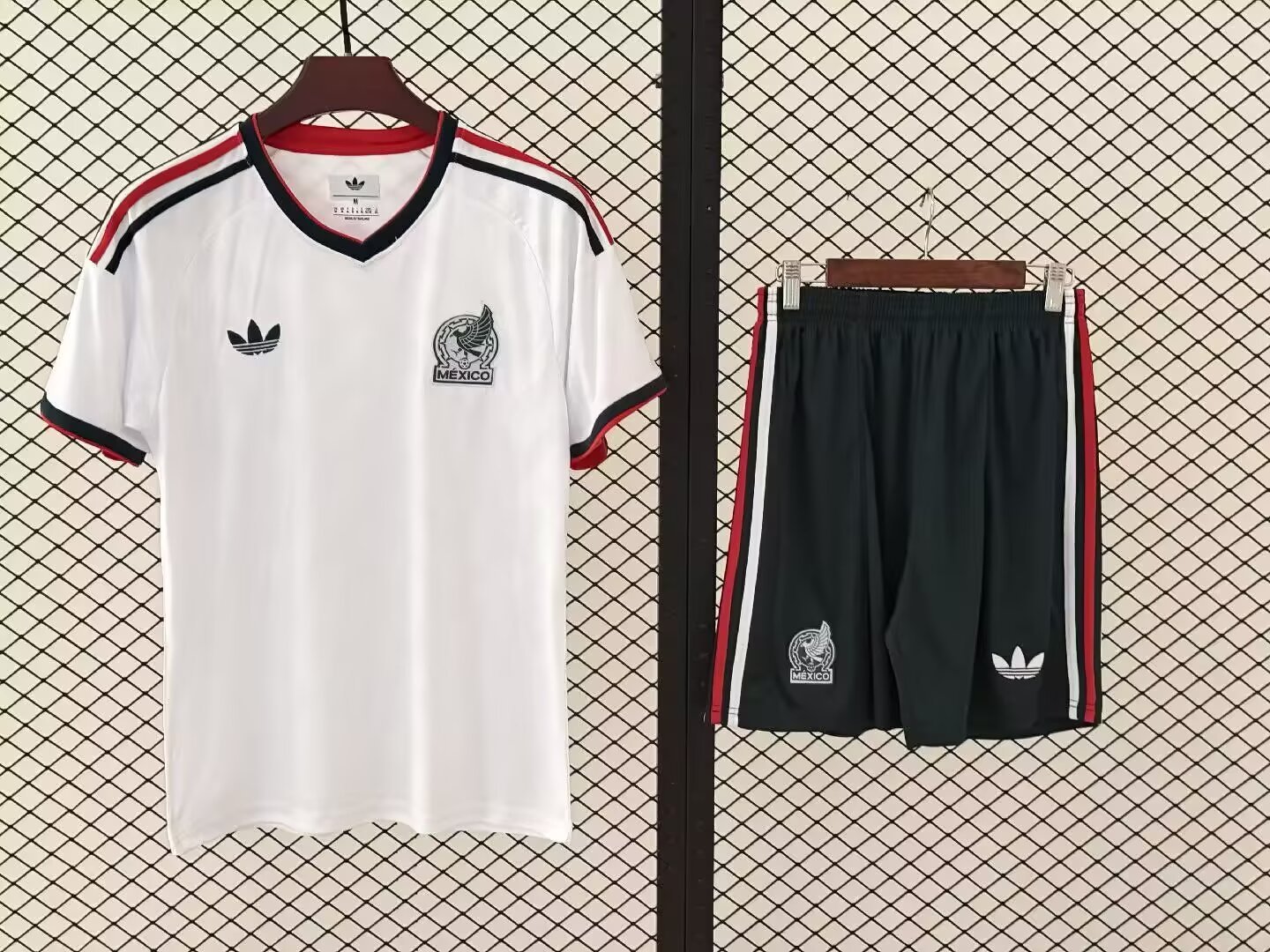 Mexico  away 2026-2027   jersey suit