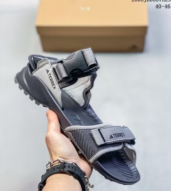 Men's outdoor sandals