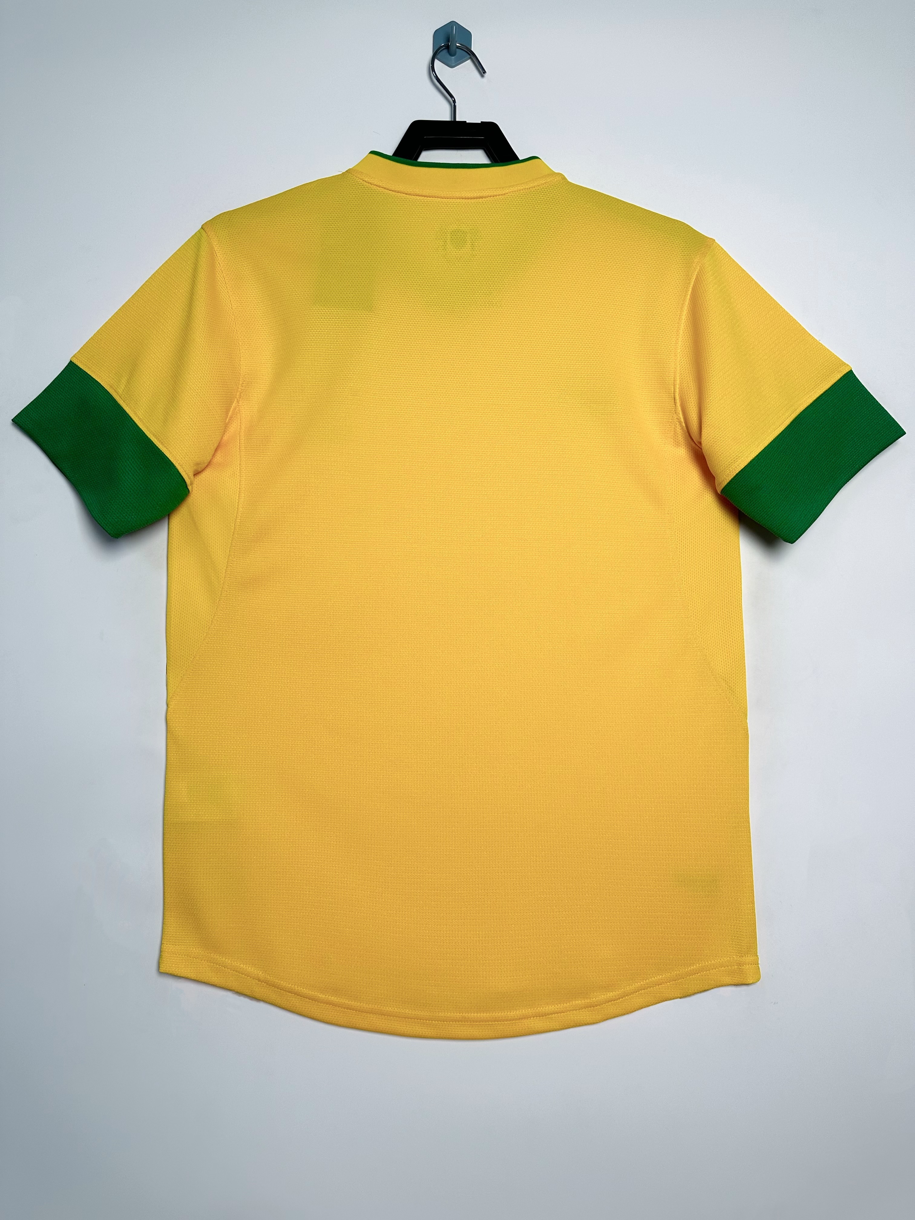 Retro 2012-2013  Brazil home Jersey | retro edition  | Short-Sleeved |811