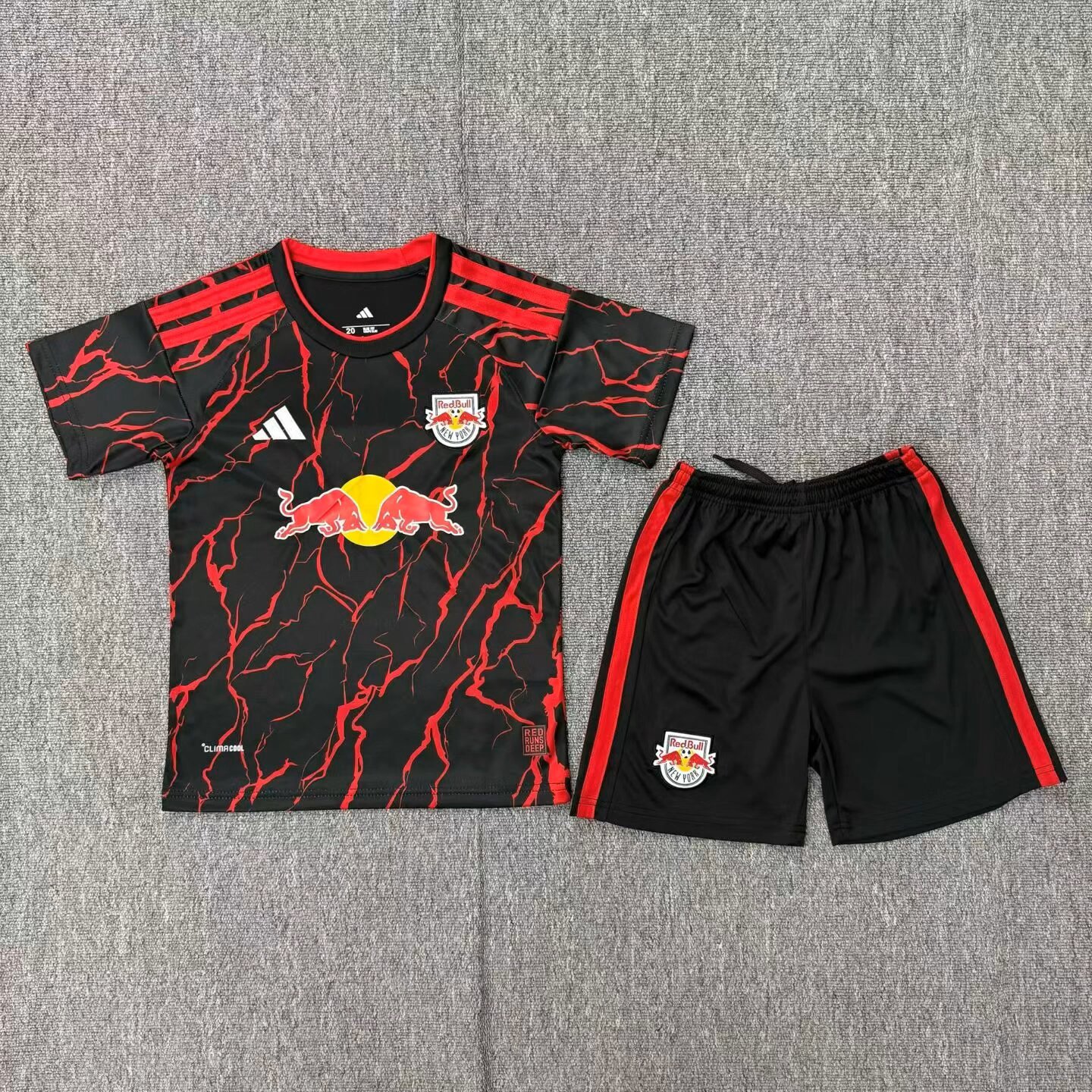 Kids 26-27 Red Bull  home   Soccer Jersey | short-sleeved
