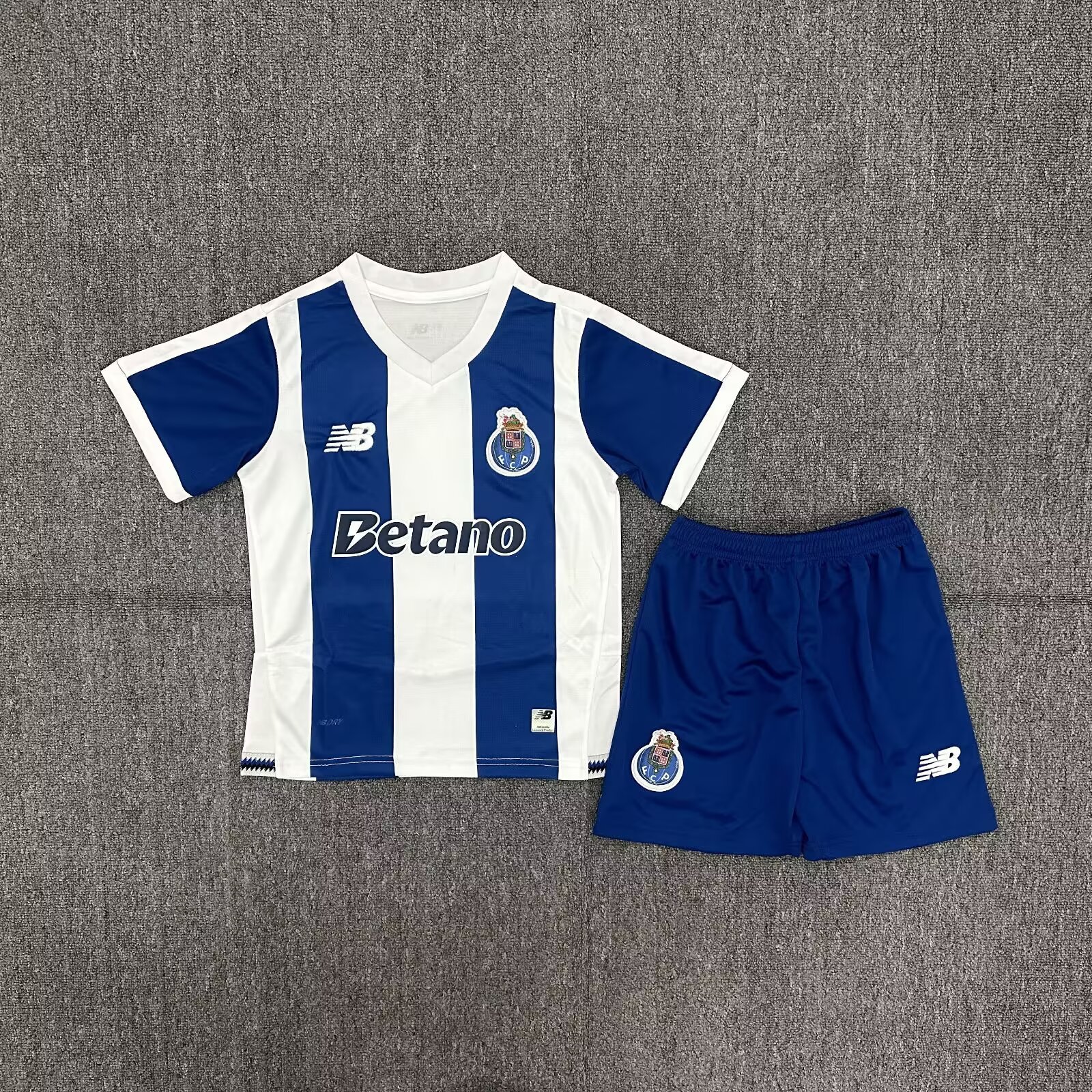 Kids 26-27  Porto home   Soccer Jersey | short-sleeved