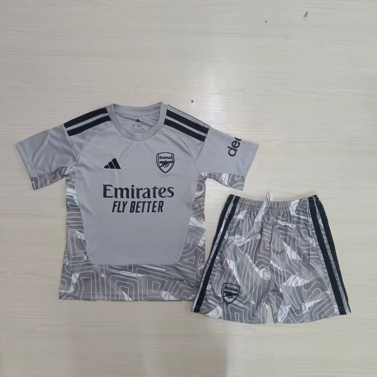 Kids 26-27 Arsenal goalkeeper  Soccer Jersey | short-sleeved