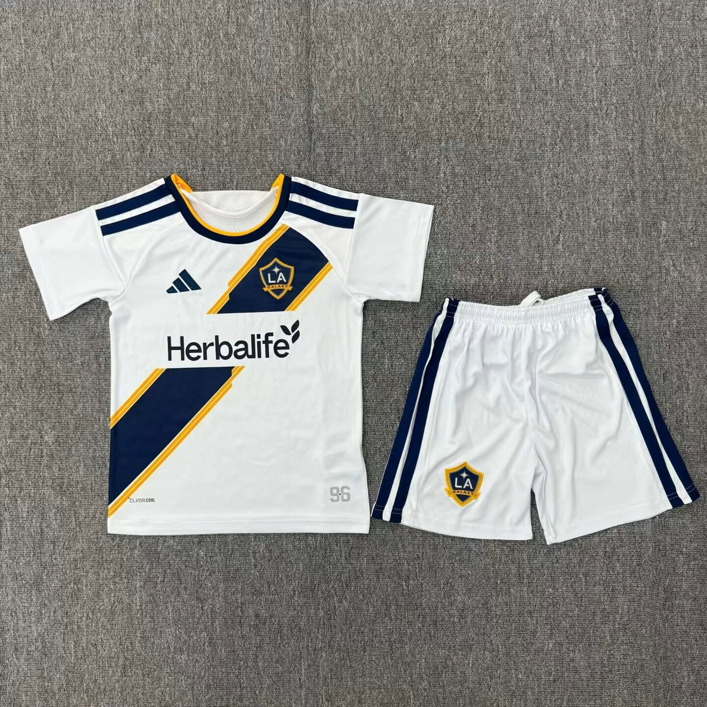 Kids 26-27 Milky Way  home Soccer Jersey | short-sleeved