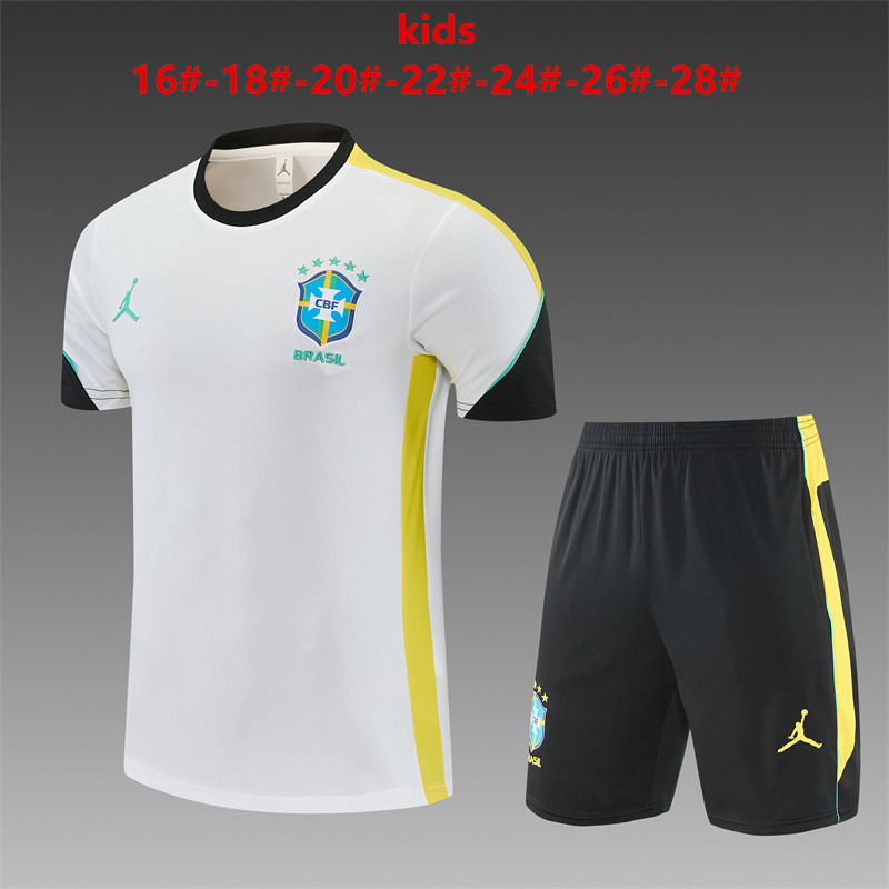 Brazil 2026 Kids   White  Training Sets Zipper Pocket Short Sleeve |   C14012