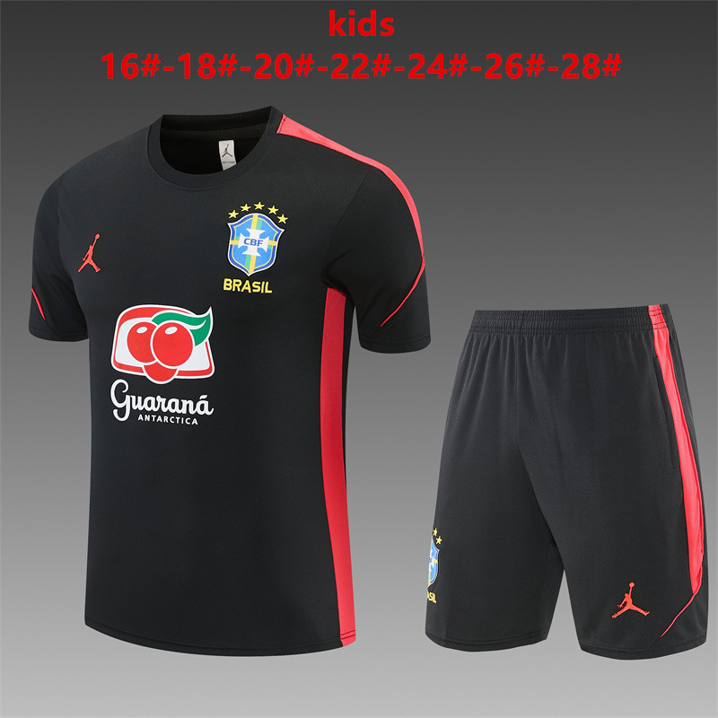 Brazil 2026 Kids   black Training Sets Zipper Pocket Short Sleeve |   C14012