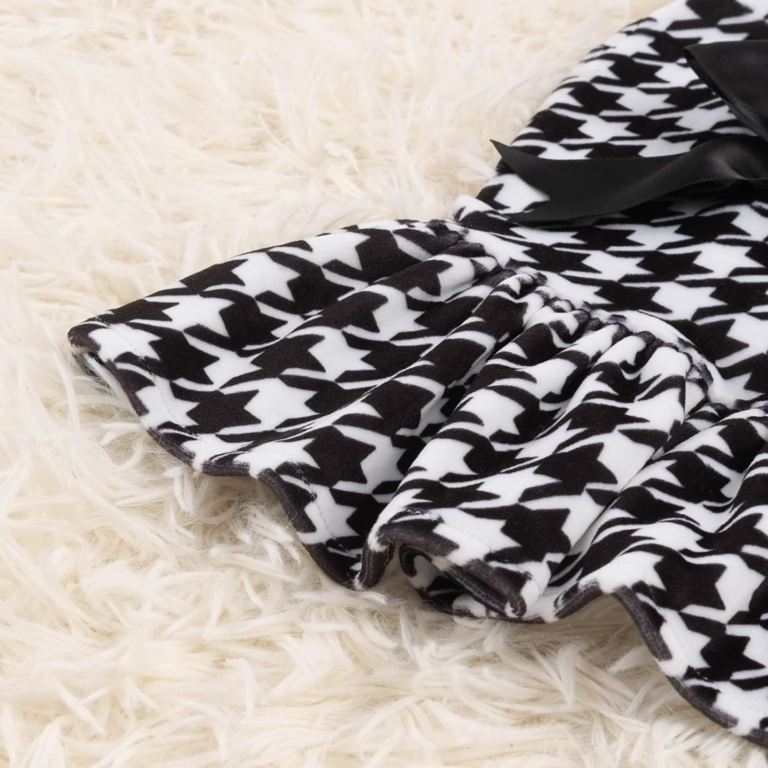 CuteBone Houndstooth Dog Dress Velvet Turtleneck Puppy Skirt with Bow Hair Rope Birthday Gift CVD04