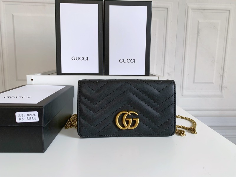 GG Marmont's new mini chain bag
