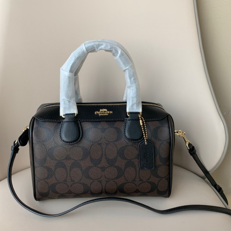 Gucci Classic Boston pillow bag