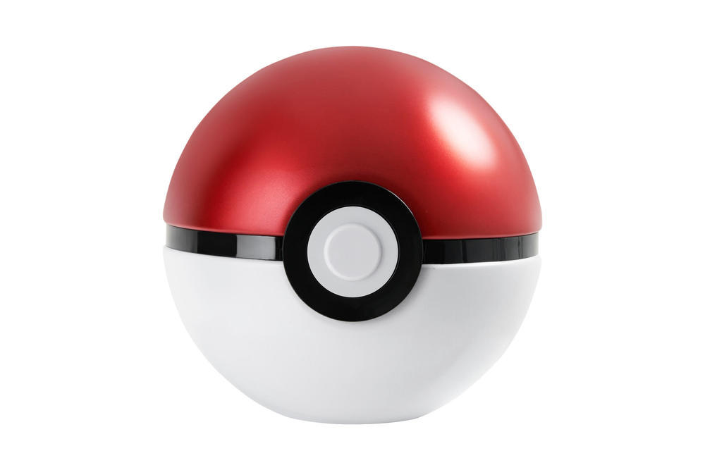 PTCG S-Chinese Level Ball / Poke Ball Gift Box: Pokemon Art Illustration Celebration - Gathering New
