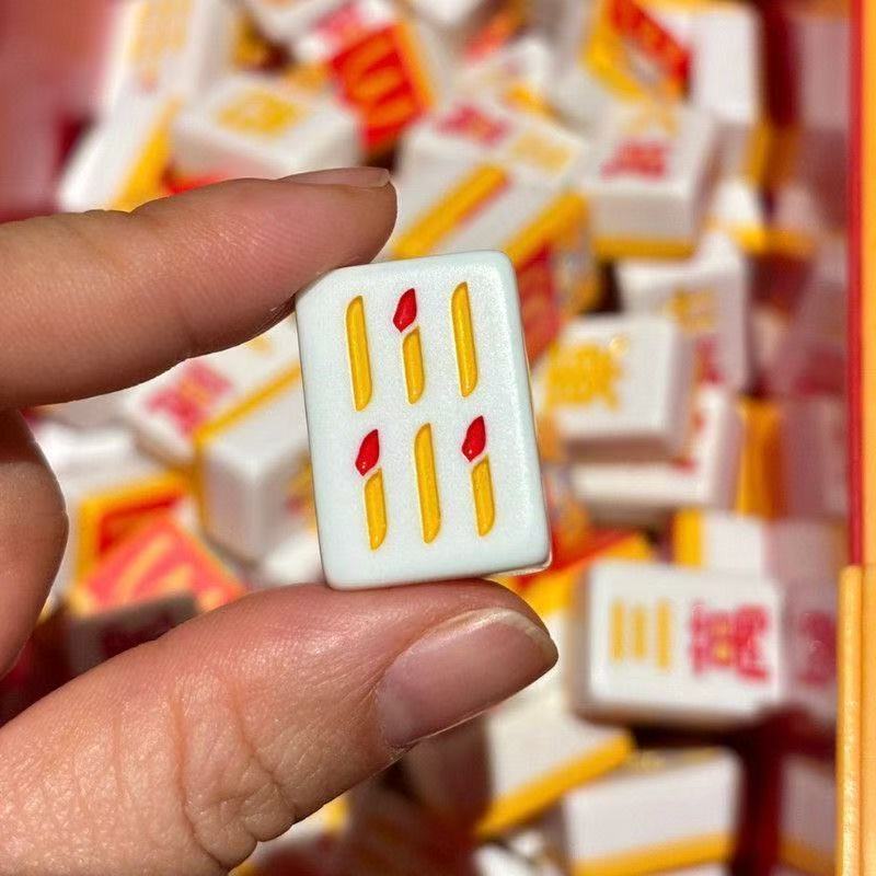 McDonald's Mahjong Mini Ultraman Co branded Gift Box 2025 Mini Peripheral Toy Decoration