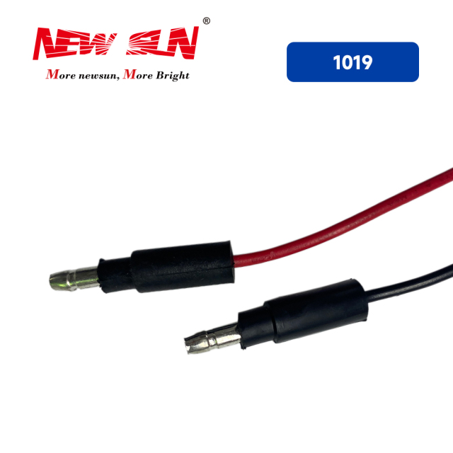 MALE copper cable with a 180 bullet 6.5 inch Wires