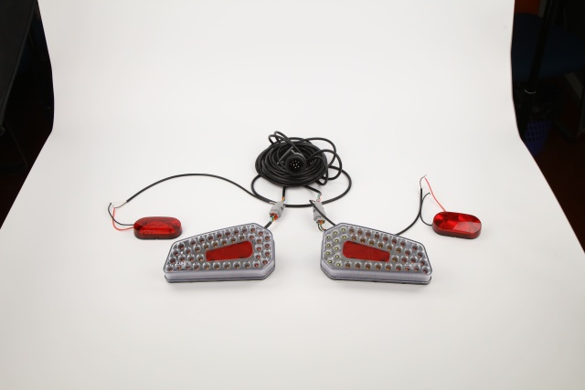 New Auto Rear Lamp for Bike Carriers/Racks Position/Stop/Fog/Reverse/Direction/Plate LED Tail Light