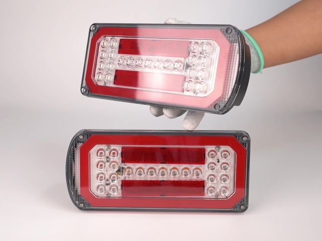 Lcv /Bike Carriers/Racks Position/Stop/Fog/Reverse/Direction/Plate 844s (ARC) 12 LED Multifunctional Rear Lamp