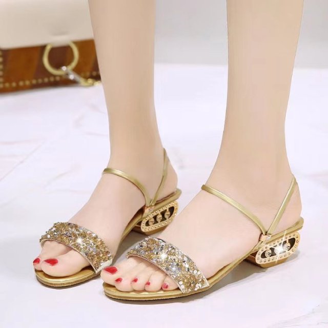 lady sandal accessory