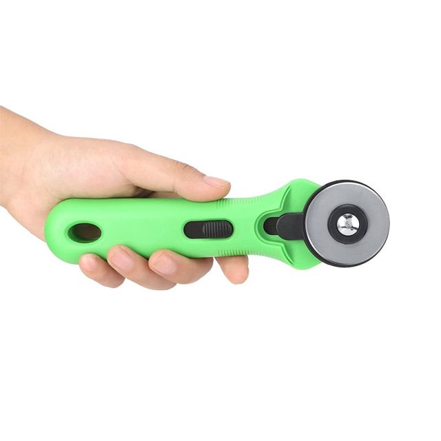 45mm Rotary Cutter For Fabric Cutter Roller with 1 Cutting Mat & 2 Blades - 811