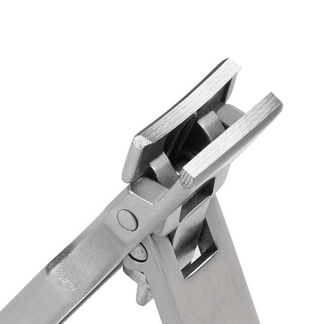 Professional stainless steel manicure tool foldable supper-thin nail cutter nail clipper keychain toenail clipper