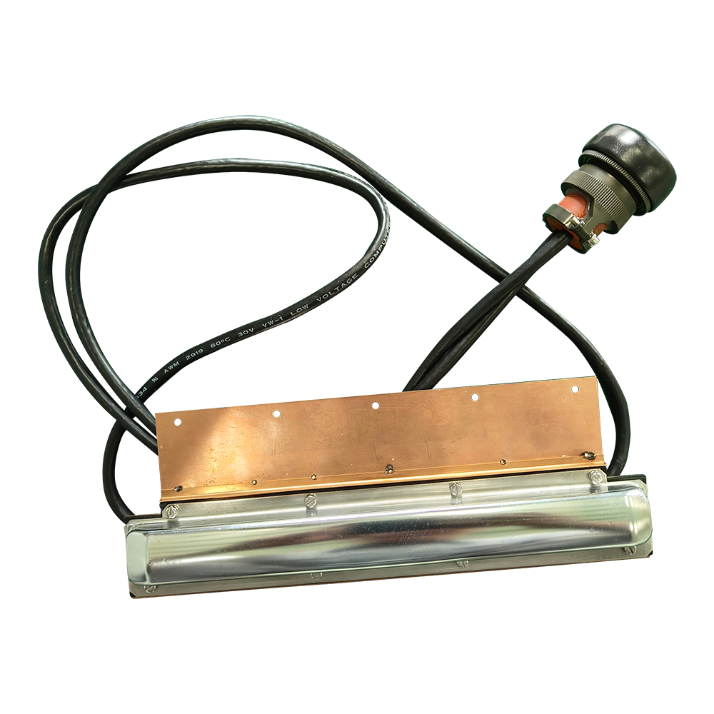Magnetic flux leakage non-destructive testing for sucker rod wellhead