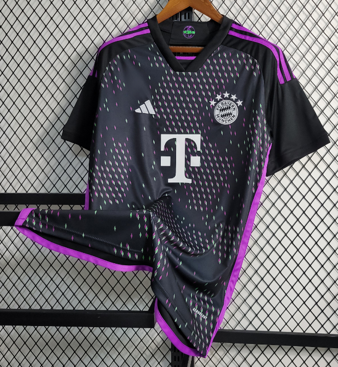 23 24 FC Bayern Munchen jerseys BAYERN soccer jerseys SANE KIMMICH MULLER DAVIES COMAN 2023 2024 FC Bayern Munchen football shirt GORETZKA GNABRY MANE
