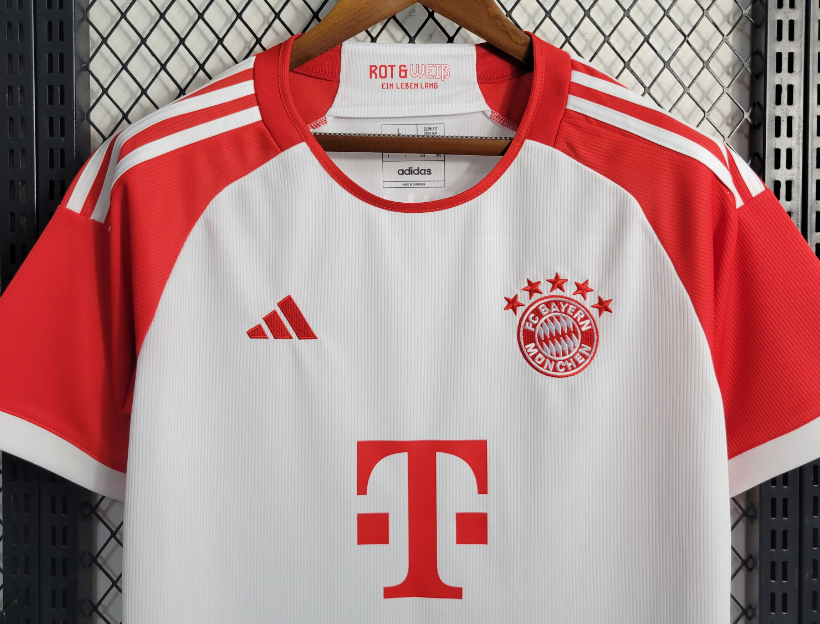 23 24 FC Bayern Munchen jerseys BAYERN soccer jerseys SANE KIMMICH MULLER DAVIES COMAN 2023 2024 FC Bayern Munchen football shirt GORETZKA GNABRY MANE