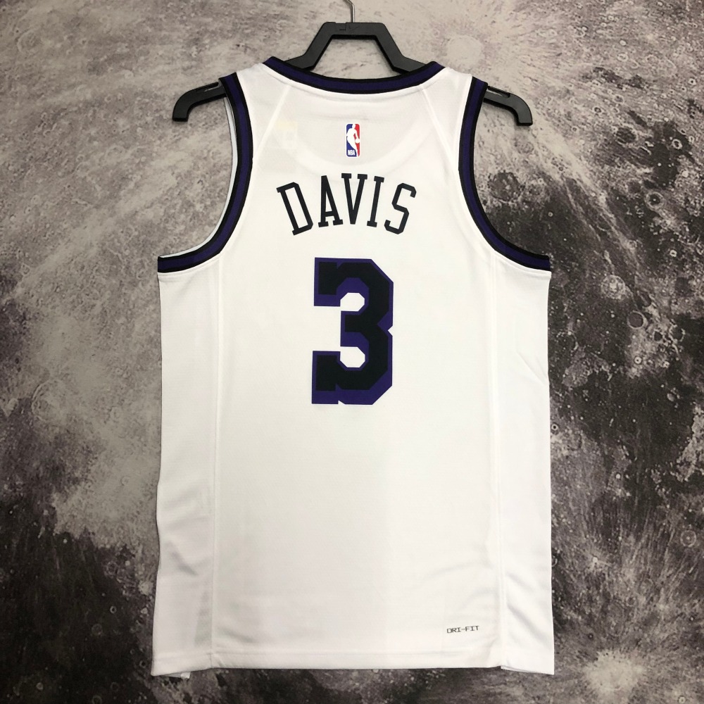 NBA 23 season Lakers City version of the No. 3 Davis NBA