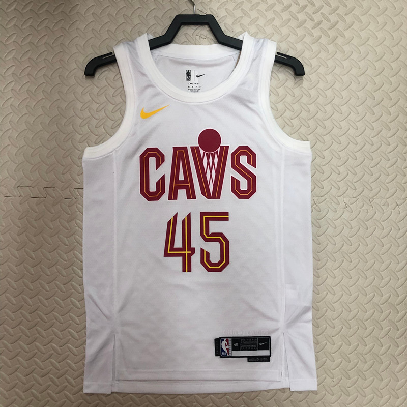 NBA No. 45 Mitchell for the Cavaliers in '23 NBA
