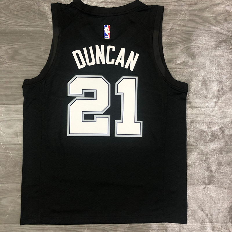 NBA Season 21 Spurs City version 21 Duncan NBA