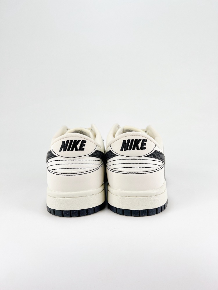 Counter quality size 36-45 LV NIKE DUNK SB LOW SB, as the name suggests, has a classic Dunk blood, but also injected more fashion elements. Compared to common Dunk skate shoes, the modified version of Dunk SB thickens the filling of the shoe tongue for