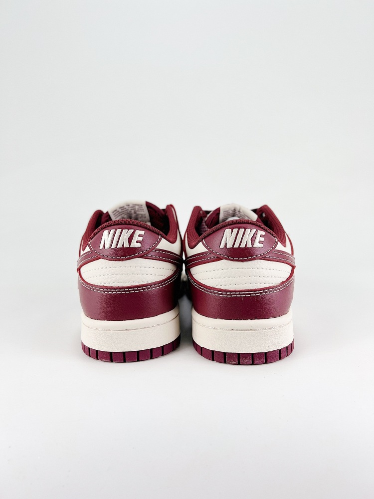 shoes Size 36-45 NIKE Dunk SB LOW Custom dunk. As the name suggests, the custom Dunk SB has the classic bloodline of Dunk and incorporates . Compared, the improved thickens Nike Dunk SB Low white and green