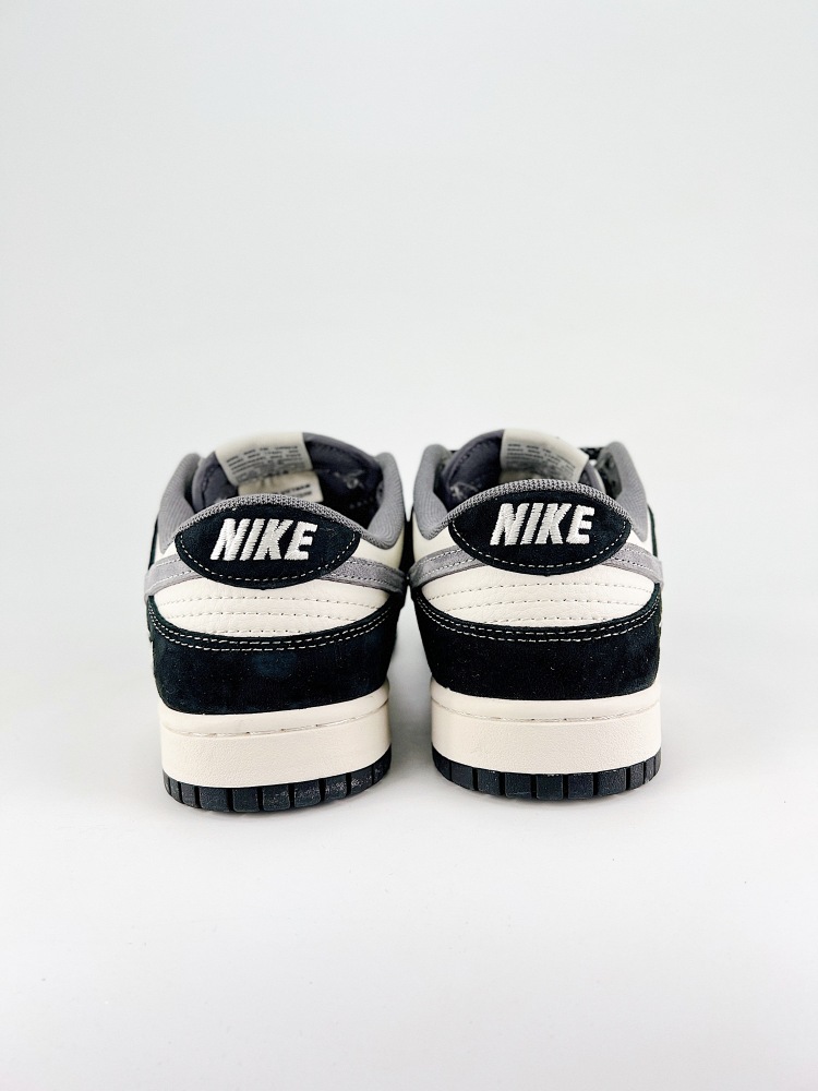 shoes Size 36-45 NIKE Dunk SB LOW Custom dunk. As the name suggests, the custom Dunk SB has the classic bloodline of Dunk and incorporates . Compared, the improved thickens Nike Dunk SB Low white and green