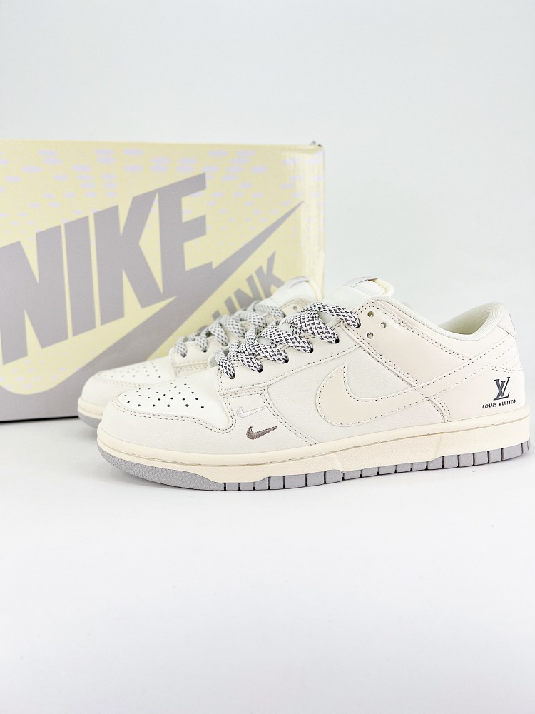 shoes Size 36-45 NIKE Dunk SB LOW Custom dunk. As the name suggests, the custom Dunk SB has the classic bloodline of Dunk and incorporates . Compared, the improved thickens Nike Dunk SB Low white and green