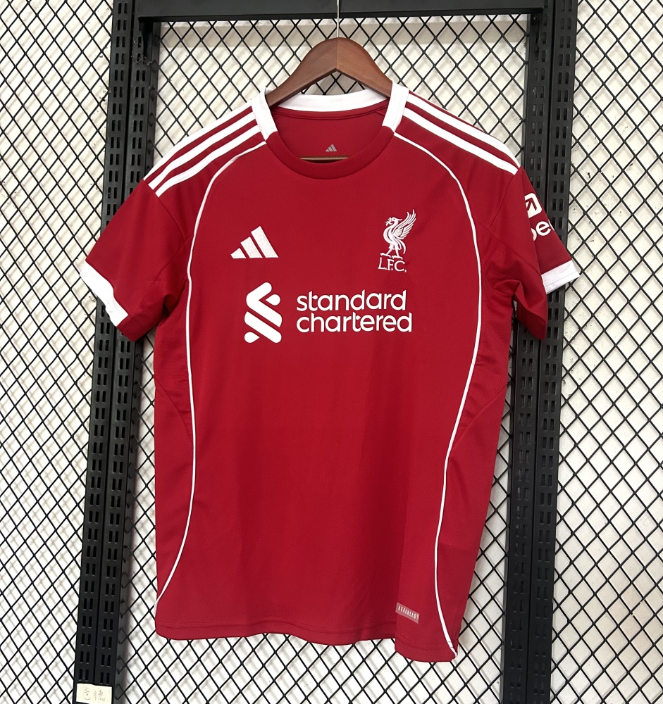 Fan edition size S-2XL 2025 2026 Liverpool Soccer Jerseys 2025 Long sleeves Liverpool Football Shirt Jerseys  jersey Football jersey