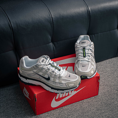 Size 36-45 The company-level Nike P-6000 retro running shoes can be worn both for going out and for running!The company-level Nike P-6000 retro running shoes can be worn both for going out and for running! The inside and outside of the Nike P-6000 women's