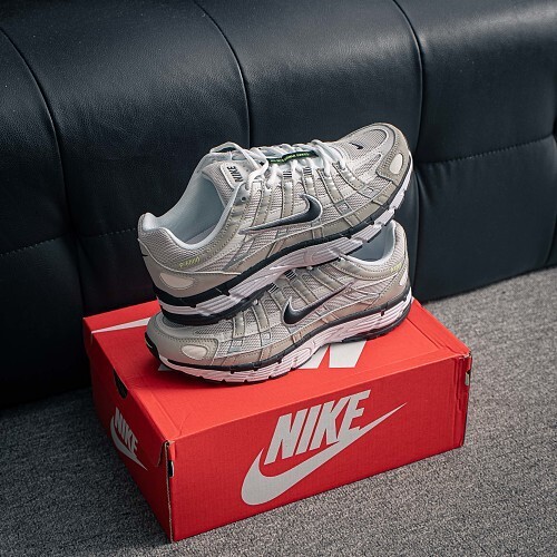Size 36-45 The company-level Nike P-6000 retro running shoes can be worn both for going out and for running!The company-level Nike P-6000 retro running shoes can be worn both for going out and for running! The inside and outside of the Nike P-6000 women's